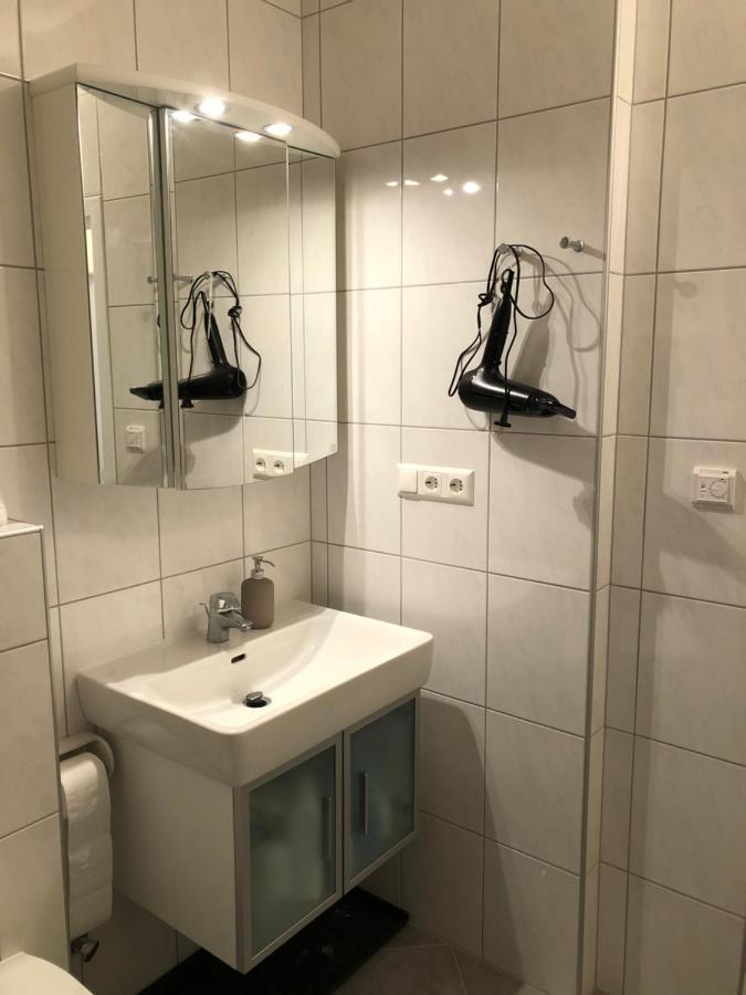 Apartment Hugo บาด ไคลน์เคิร์ชไฮม์ ภายนอก รูปภาพ